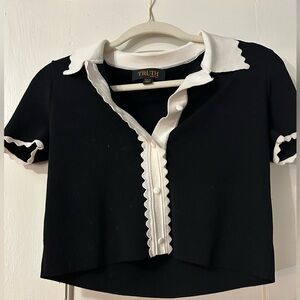 LIKE NEW - XS - TRUTH BY REPUBLIC BLACK & WHITE TOP